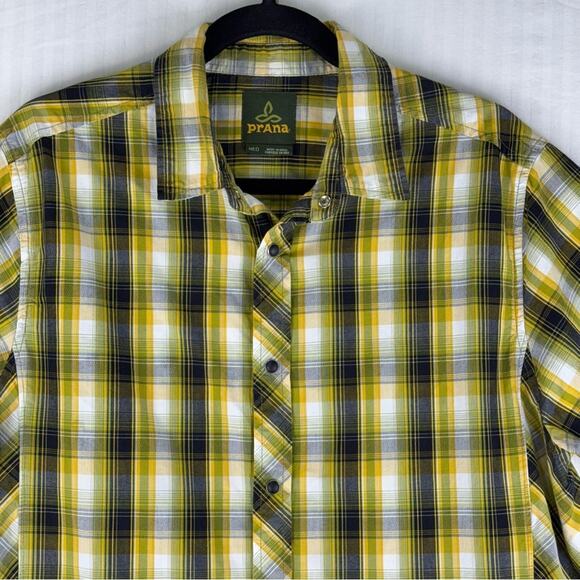 Prana Milo Pearl Snap Short Sleeve Button Down Shirt Size Medium Yellow Plaid - Picture 4 of 6